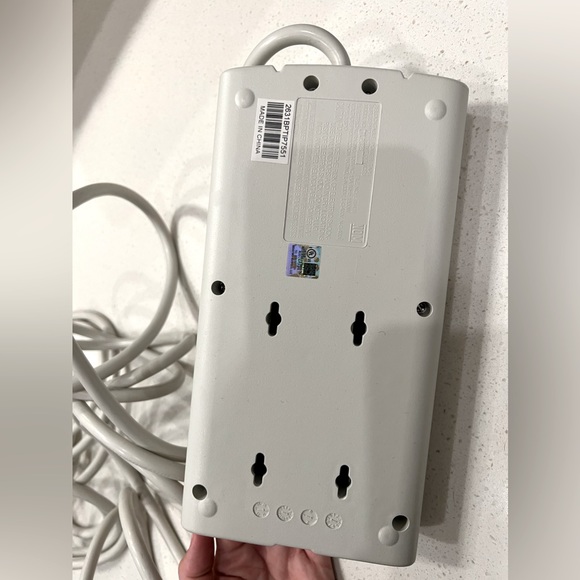 Tripp Lite 8 Outlet Surge Suppressor, 8' Cord, 1500 Joules - Picture 2 of 9